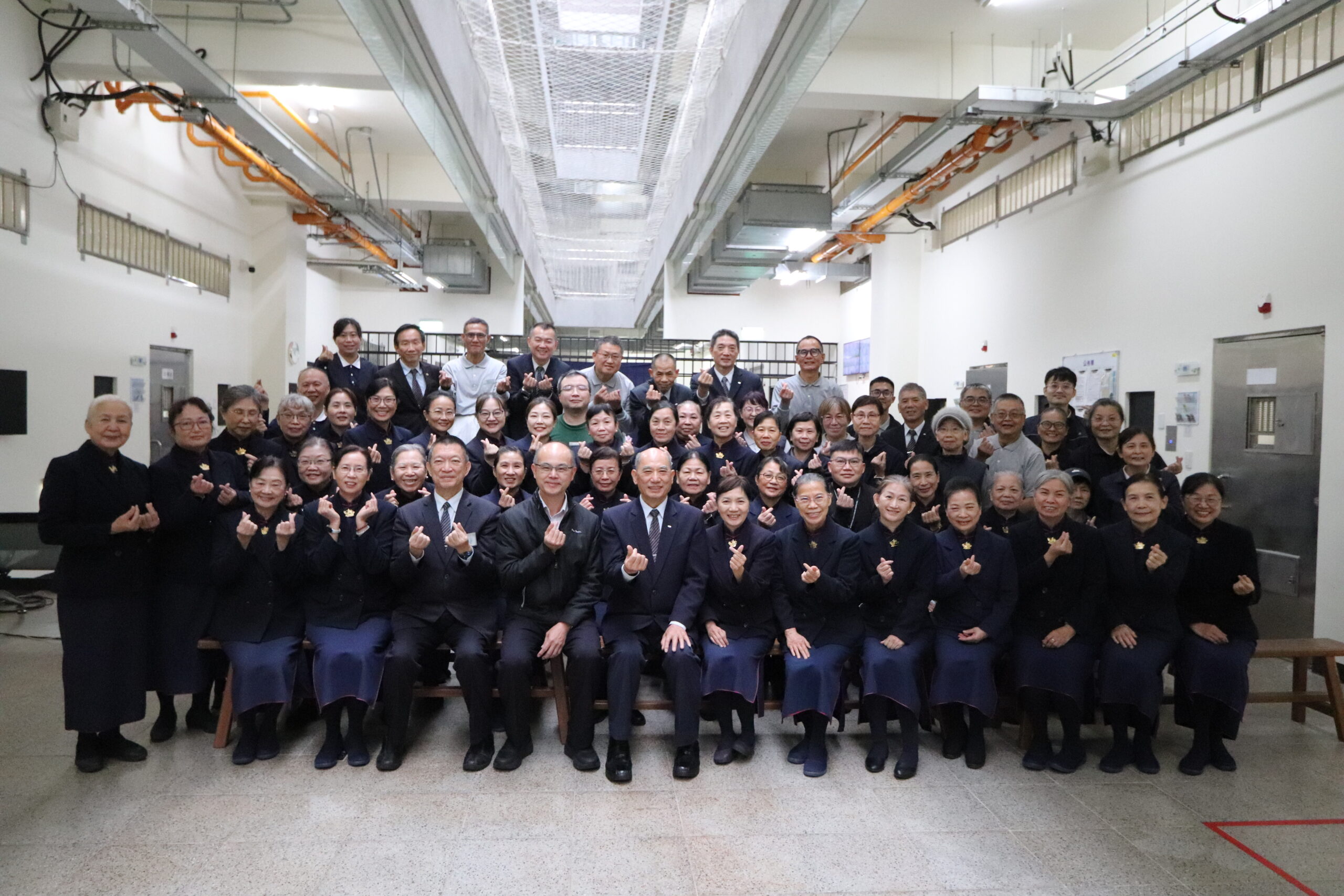 慈濟關懷照進八德外役監 用書香、樂聲點亮收容人希望