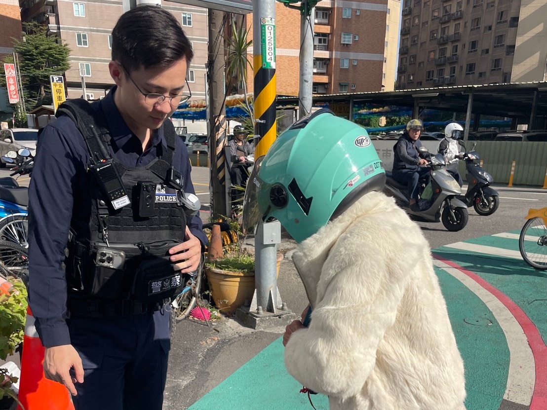 中壢8旬婦忘記返家路 警靠「曾參軍」線索找到她住處