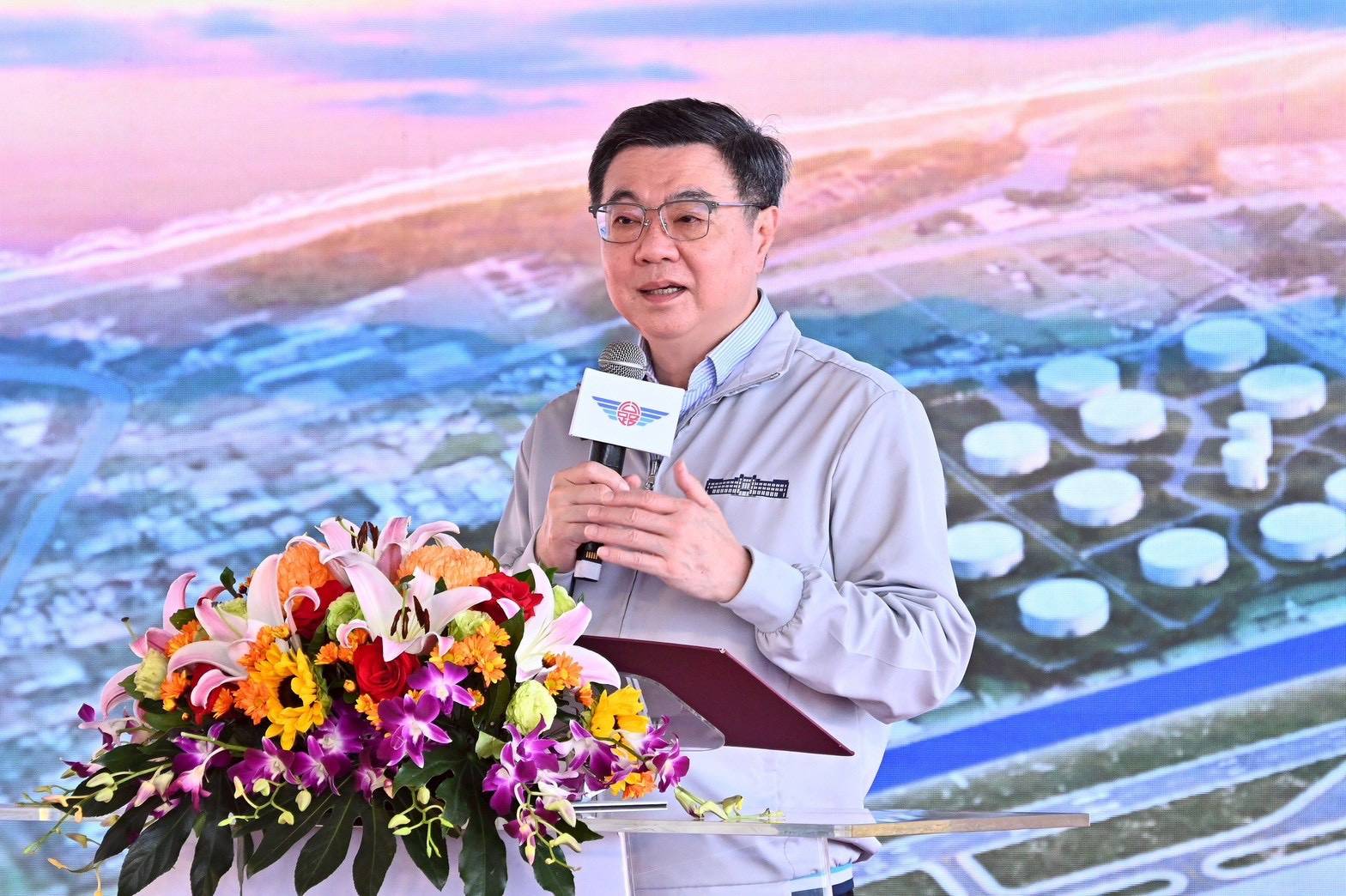 桃園機場第三跑道擴建砸374億 卓榮泰喊話工程團隊：沒錢再加、做快一點