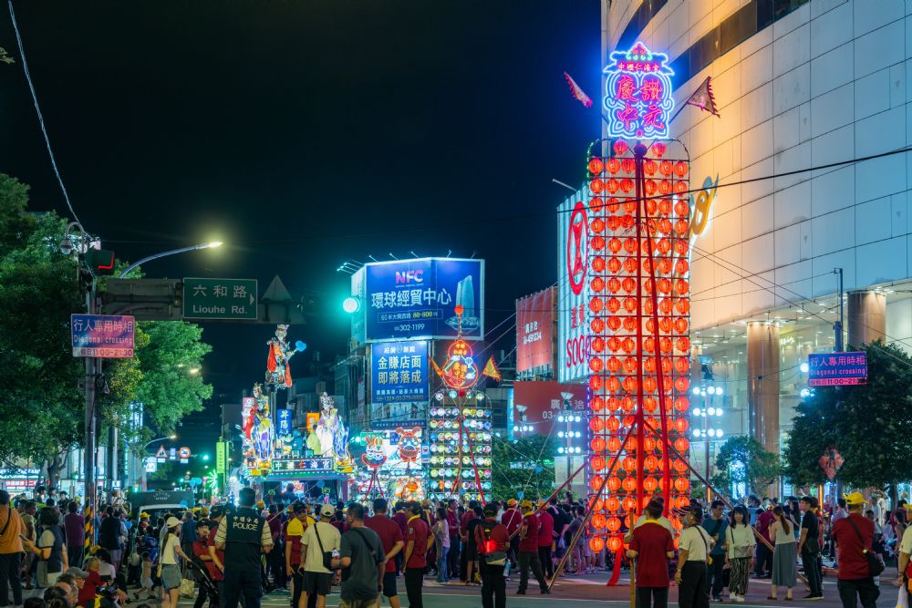 中壢區中元水燈排遶境盛大登場 今晚舉辦慶讚之夜