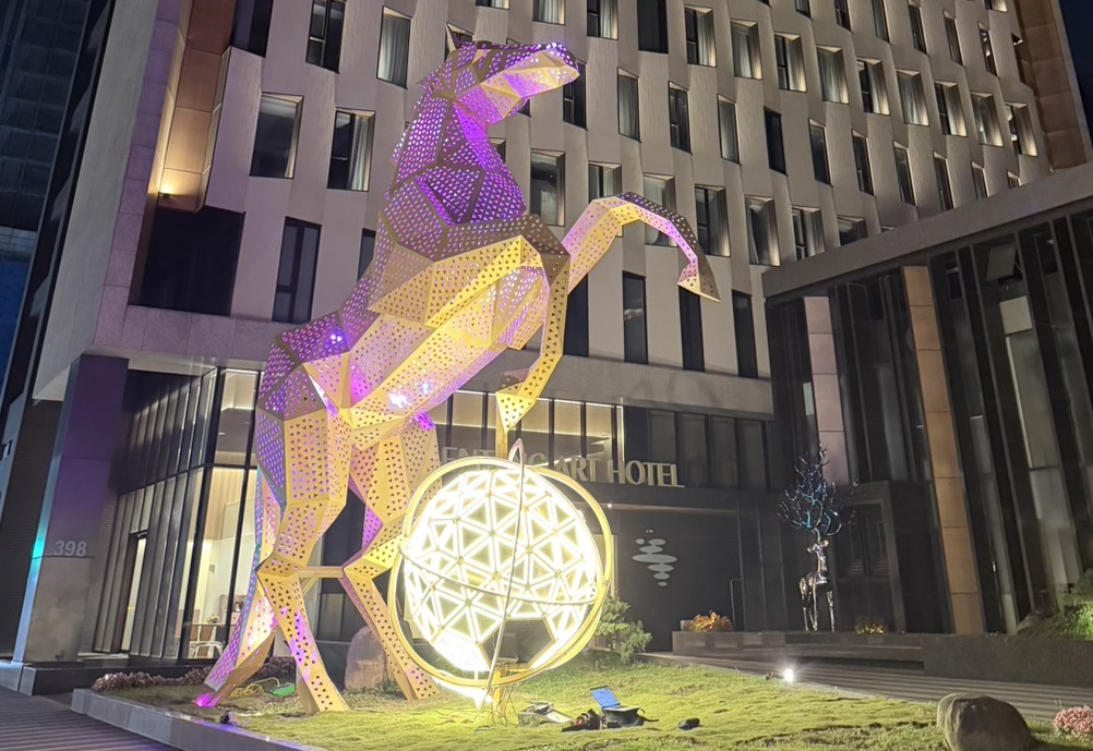 桃園燈會裝置變藝術資產 觀旅局媒合主燈移置八德