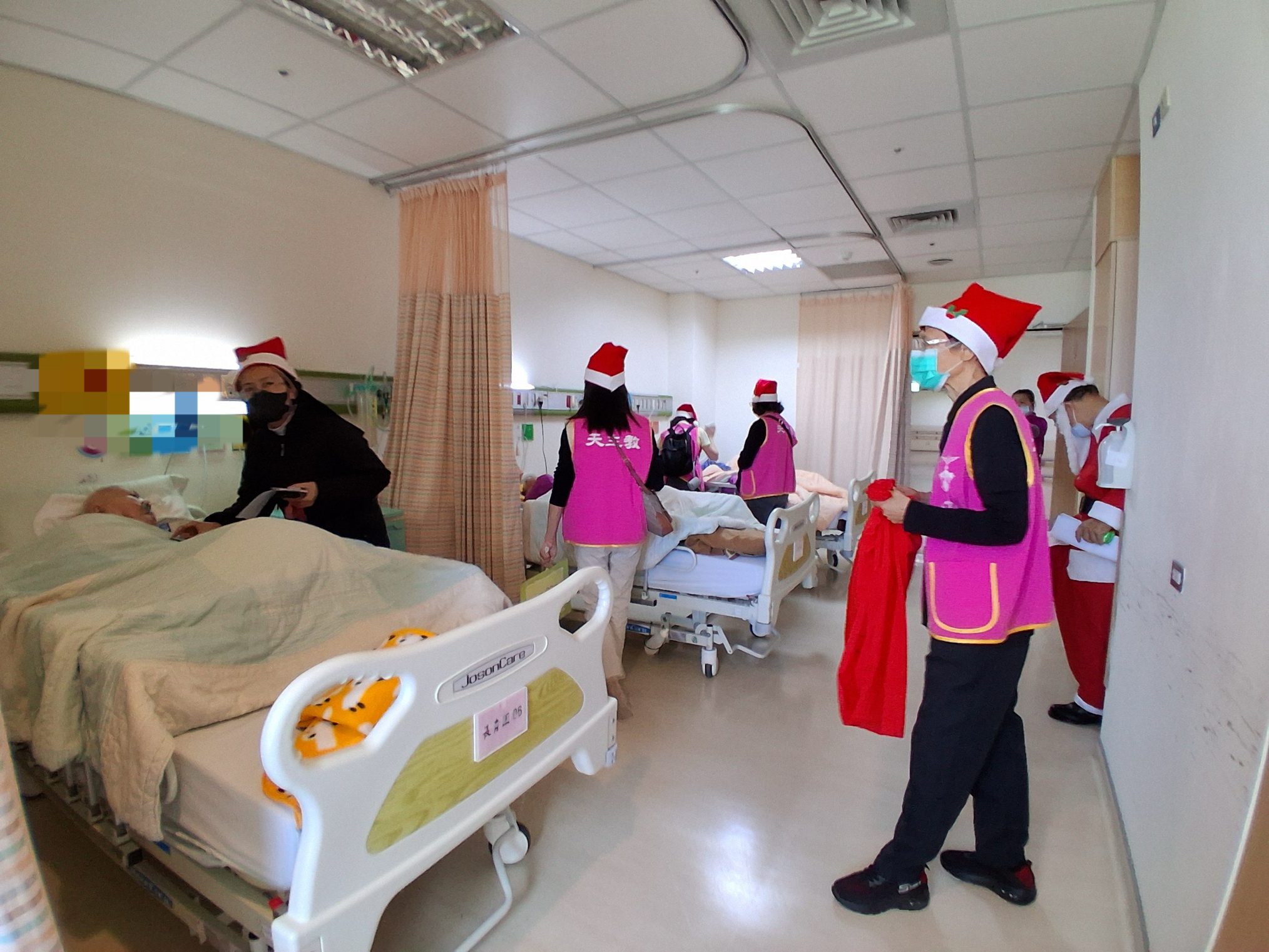 北榮桃園分院舉辦聖誕系列活動 陪伴病患度過溫馨時光