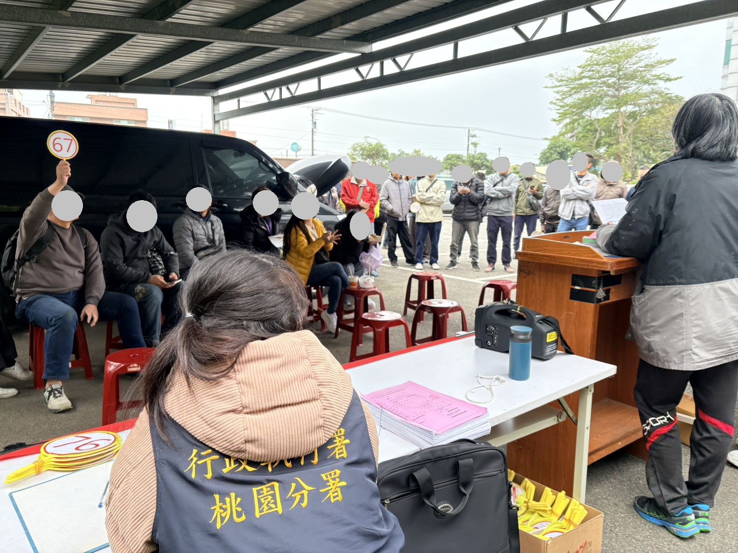 桃園分署拍賣會為國庫挹注123萬 Caravelle廂型車56萬拍定