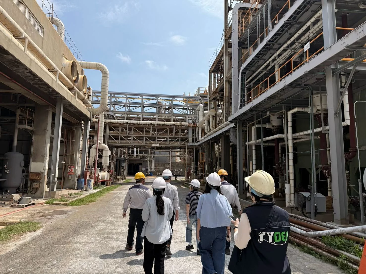 淨零排放成產業競爭力 桃園65家企業自主減碳331萬噸拚轉型