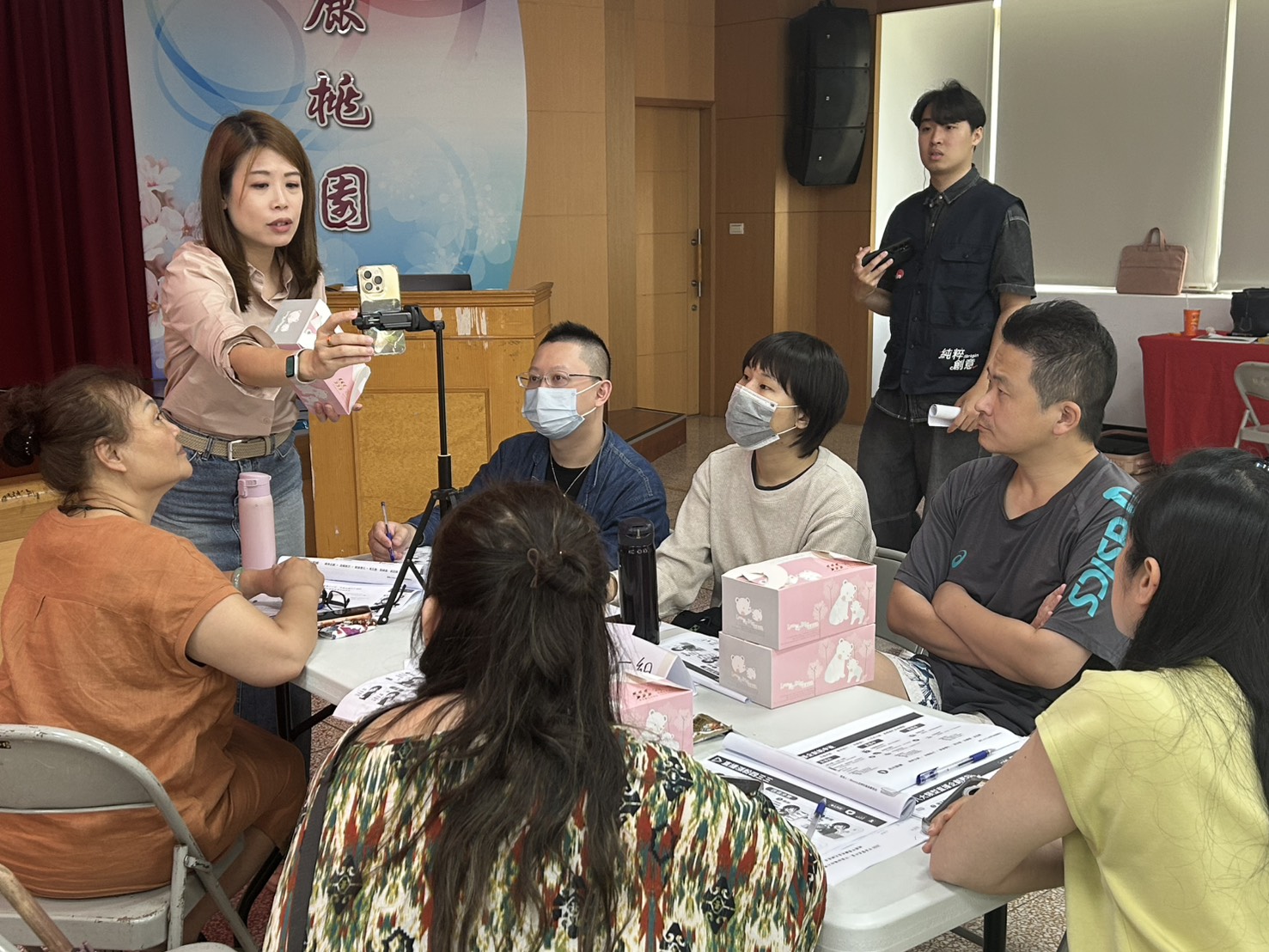 桃園經發局推直播課程 傳統市場攤商轉型數位電商