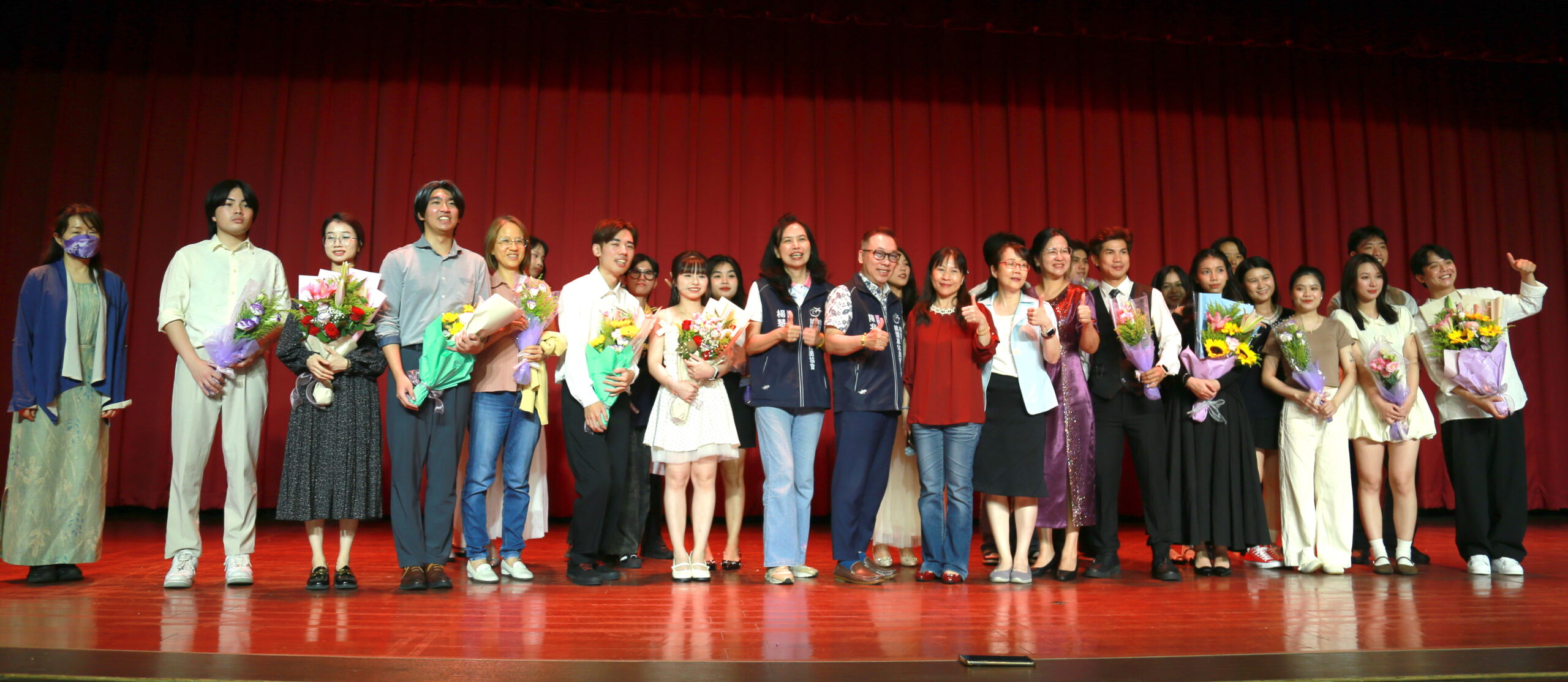 開南大學30國際生秀實力 畢業展演挑戰華語詮釋外國戲劇