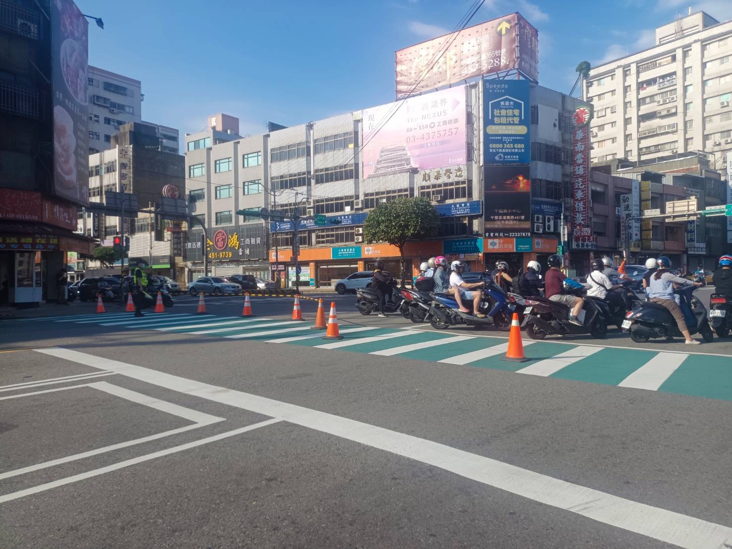 中壢警前進仁海宮天上聖母聖誕千秋祝壽活動 籲民眾勿違停