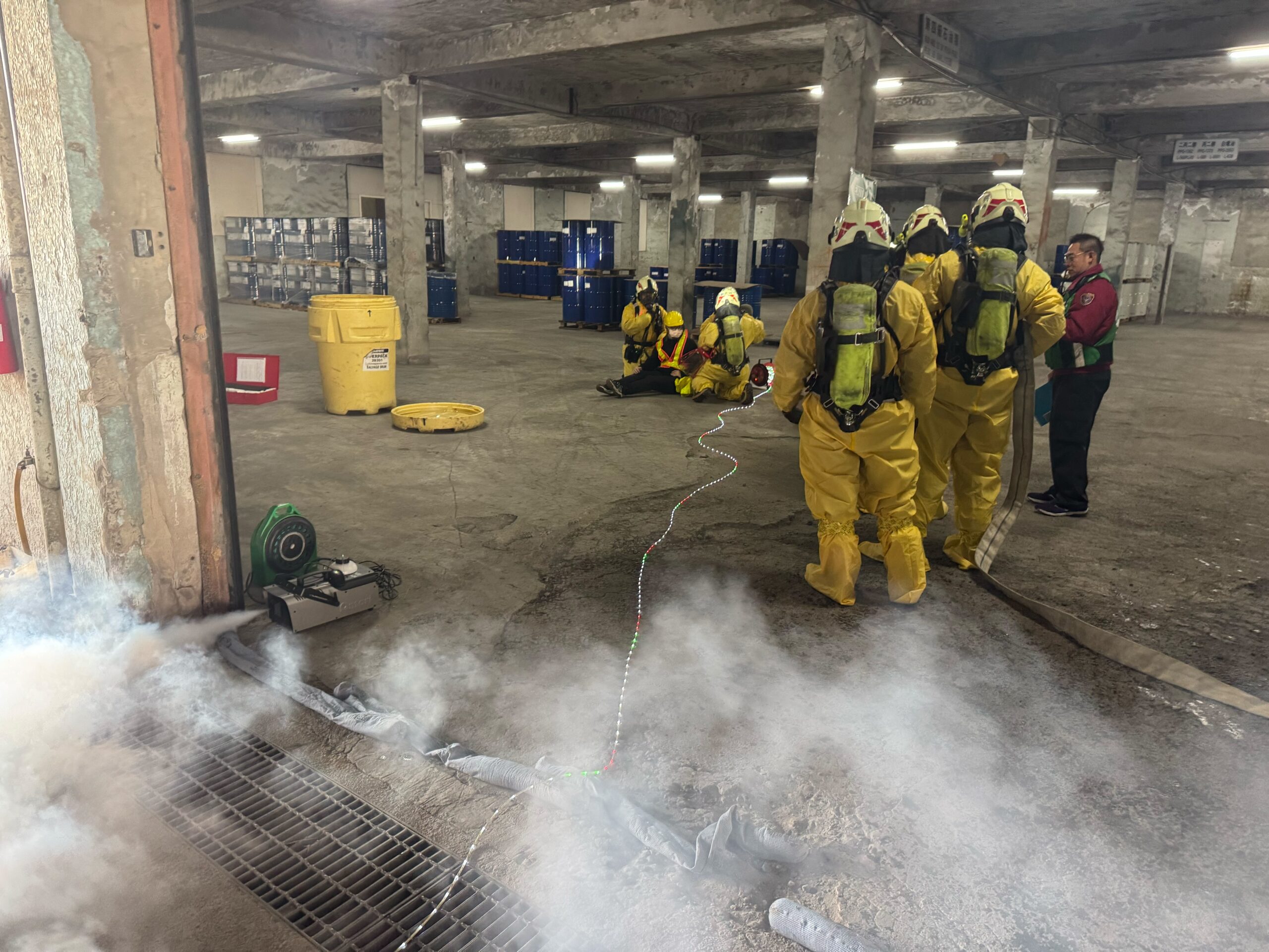 青埔消防分隊舉辦化學災害搶救演練 模擬工廠丙二醇外洩引發火災