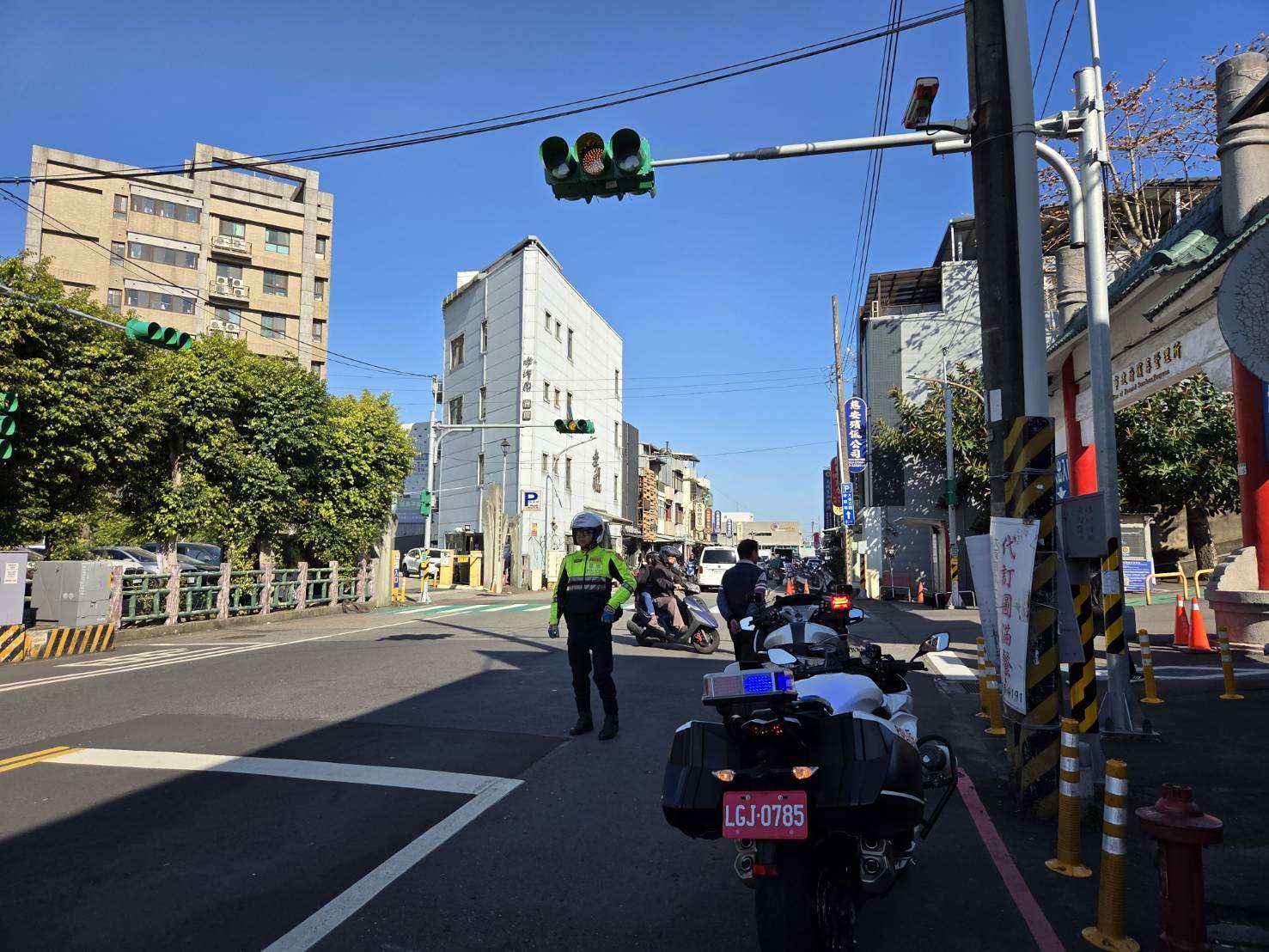 清明祭祖不塞車！桃園5線掃墓專車懶人包 警派重機機動疏導