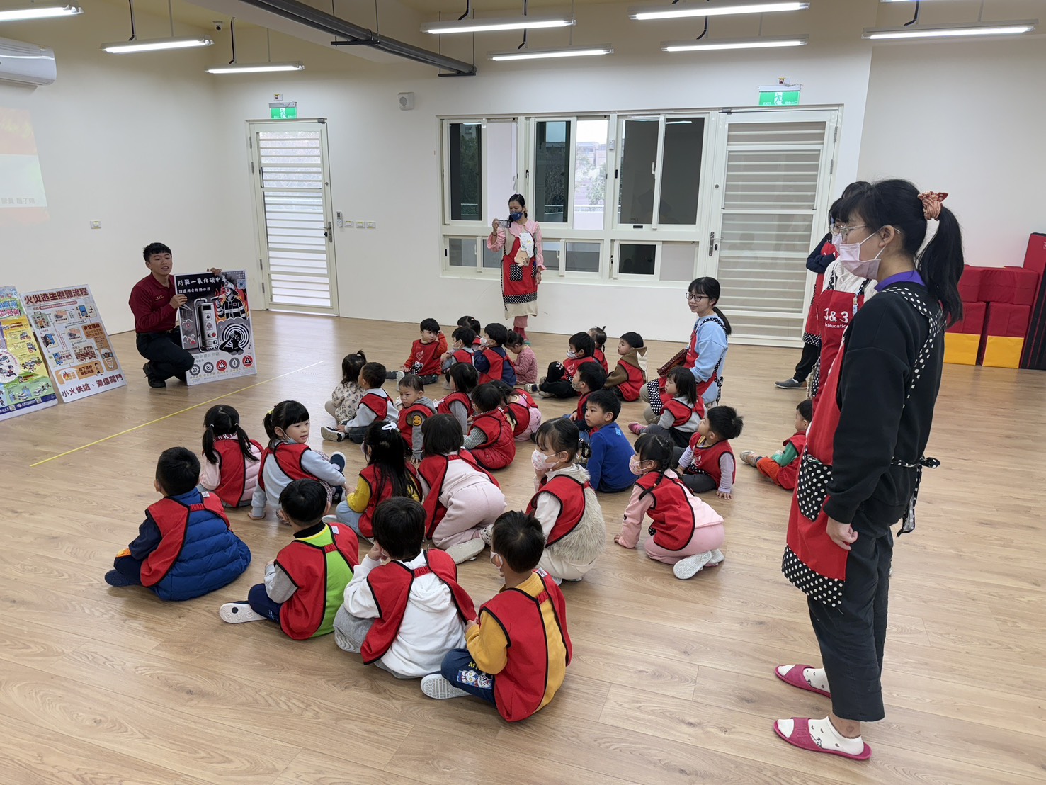 桃消山峰分隊前進幼兒園宣導 為校園安全打下重要基礎