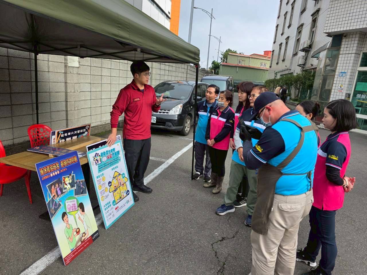 防範火災風險 桃消山峰分隊春節前進行移工宿舍演練 防範火災風險 桃消山峰分隊春節前進行移工宿舍演練