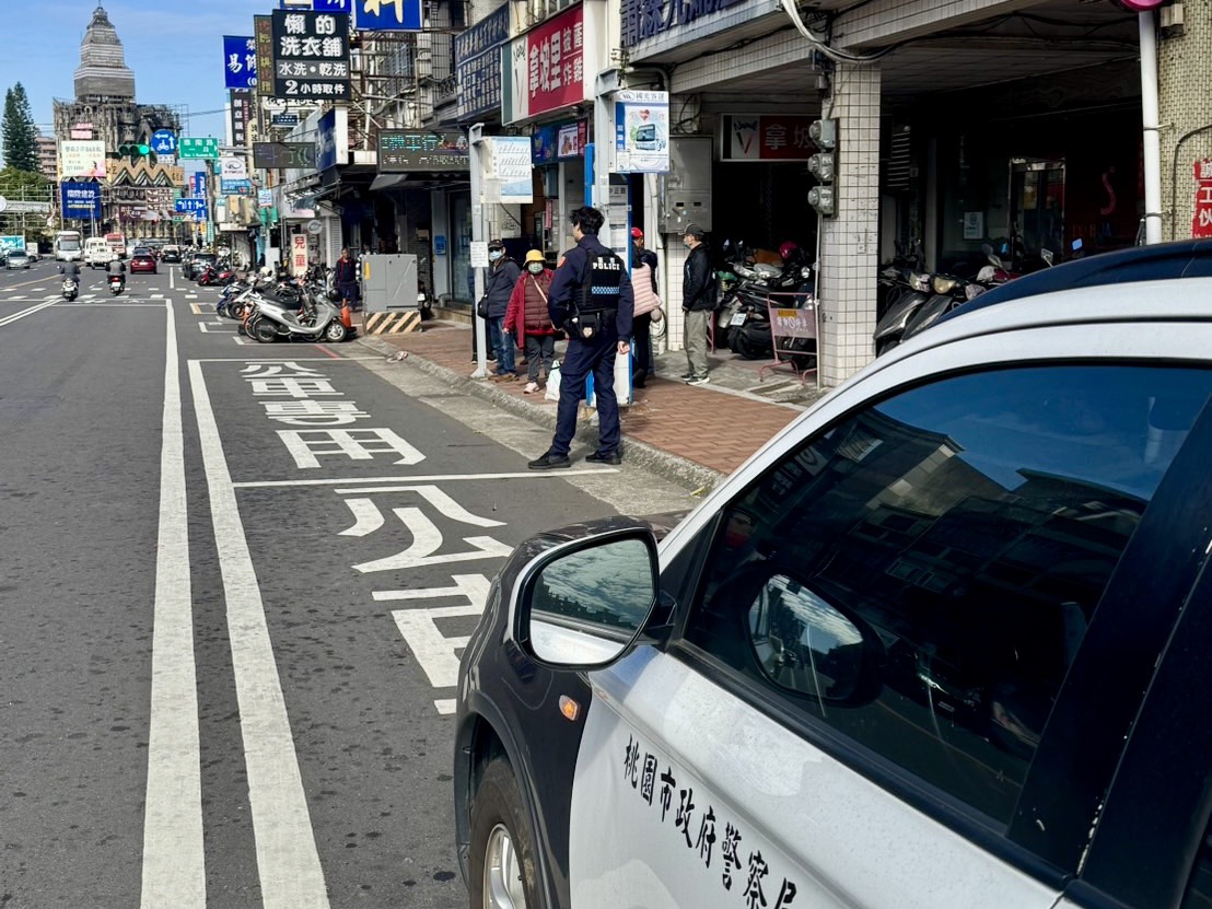 龍潭警人潮聚集處加強巡守 即時應對突發事件