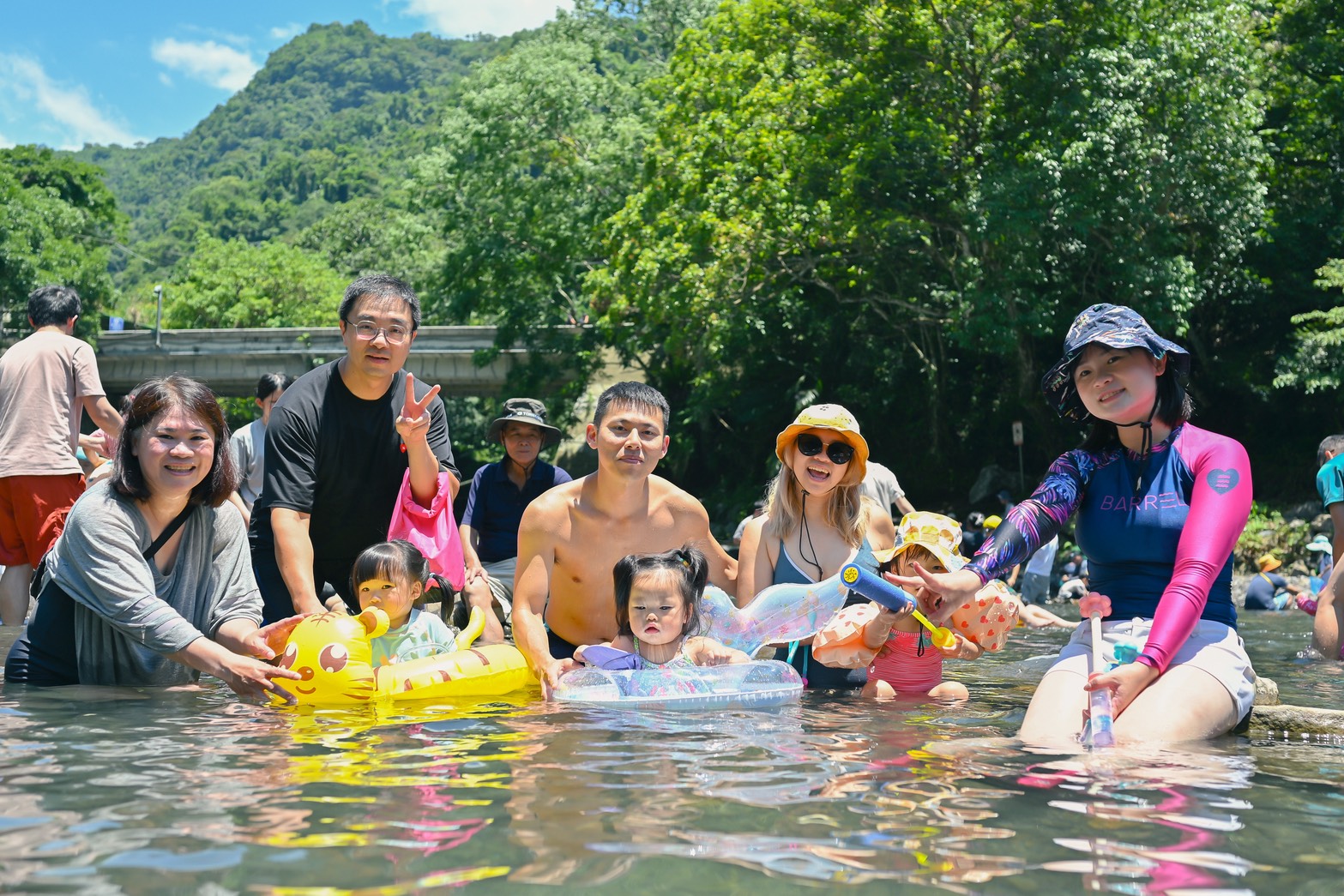桃園唯一合法溪流戲水區在這！端午連假單日吸1500人造訪消暑