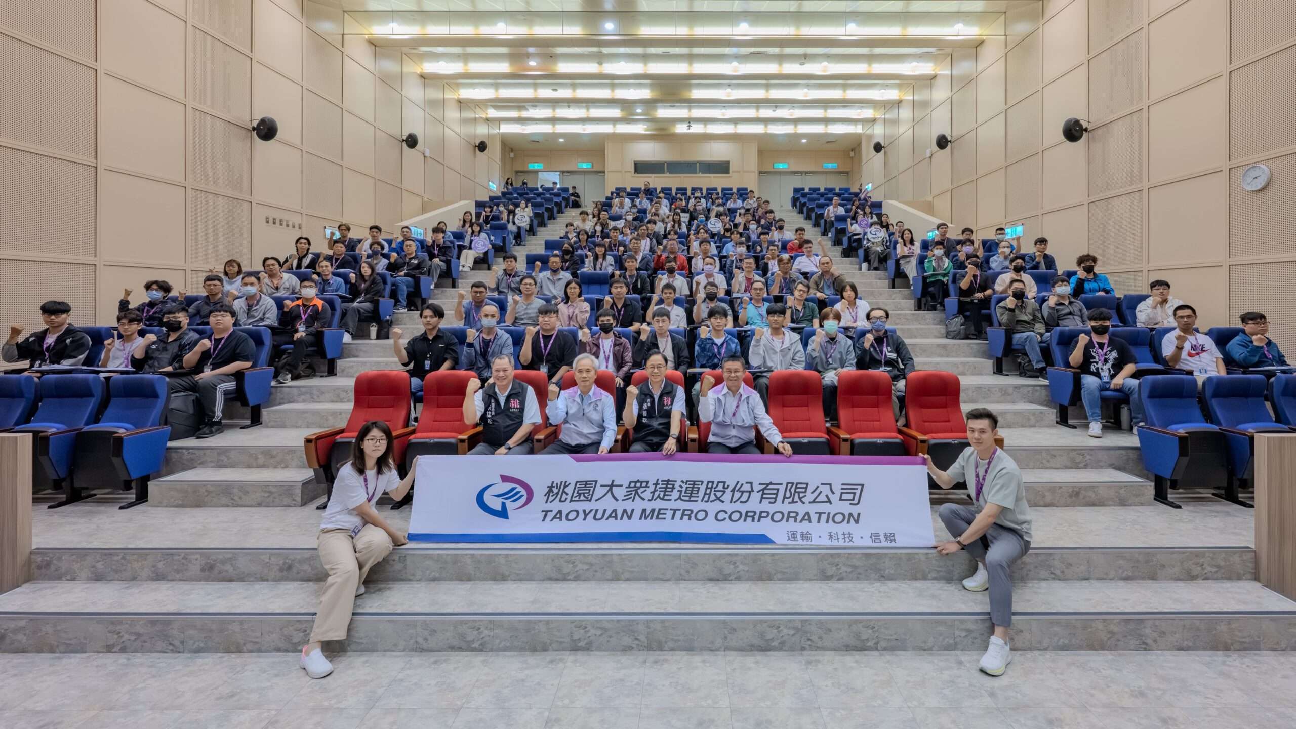 桃捷168名新血報到！張善政期勉成為支撐營運重要力量