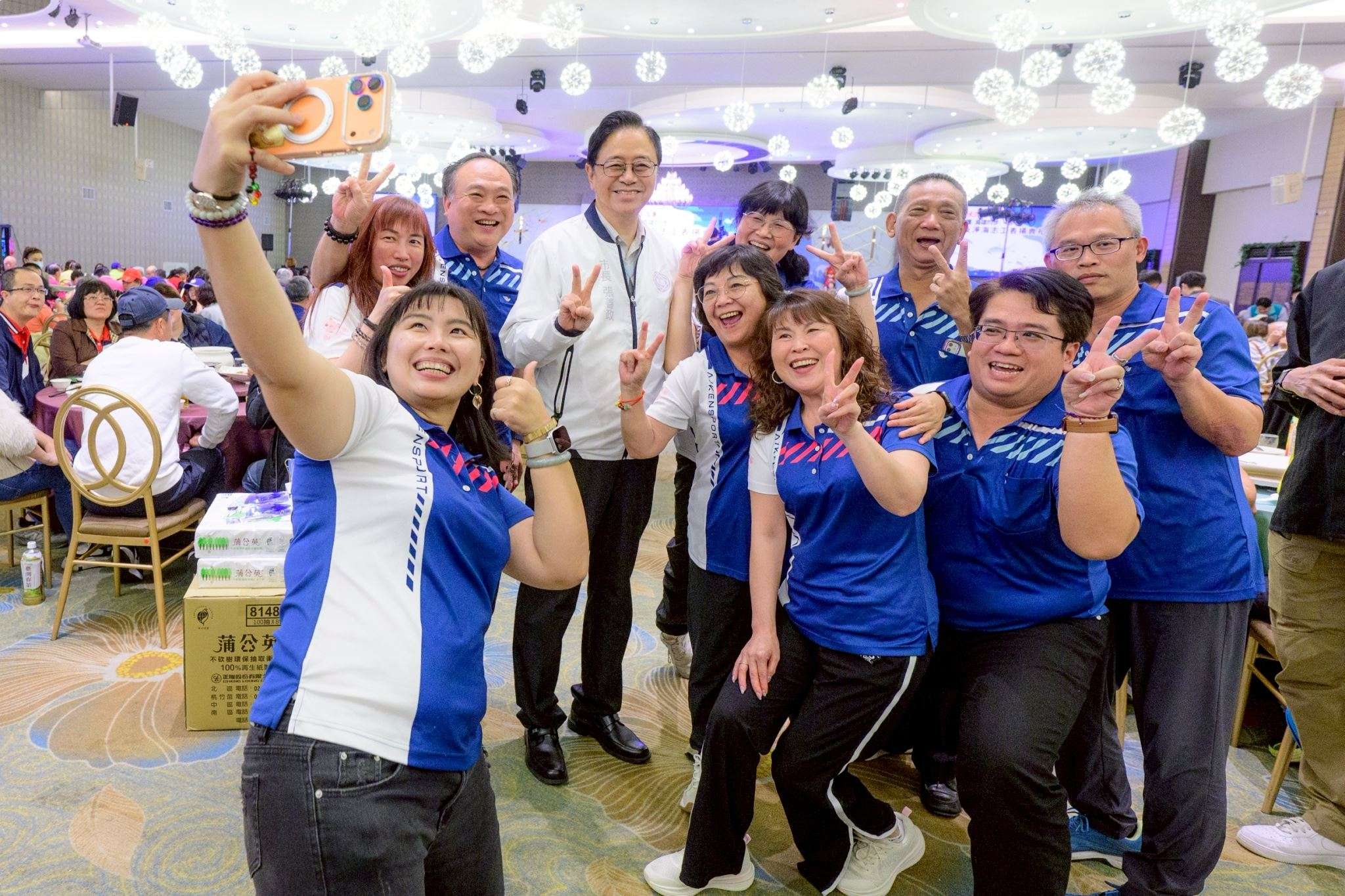 年清逾21萬公斤廢棄物！張善政肯定桃園水巡隊、淨海志工貢獻