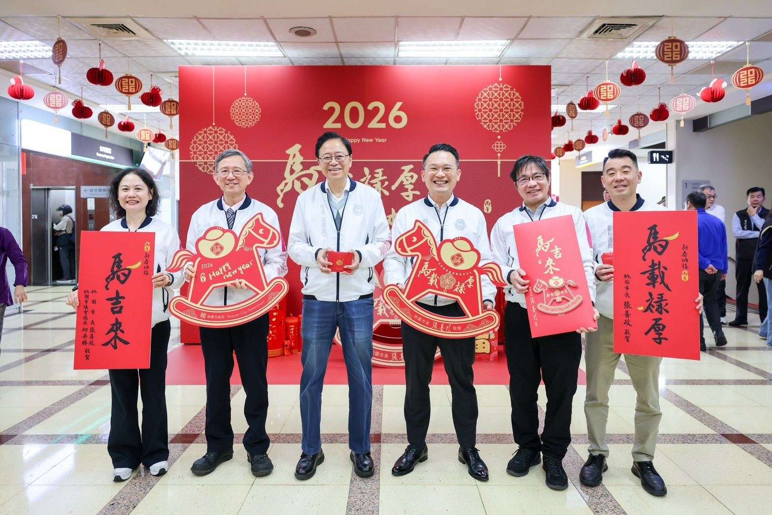 春節前最後上班日！張善政率團拜早年 勉勵同仁持續守護桃園