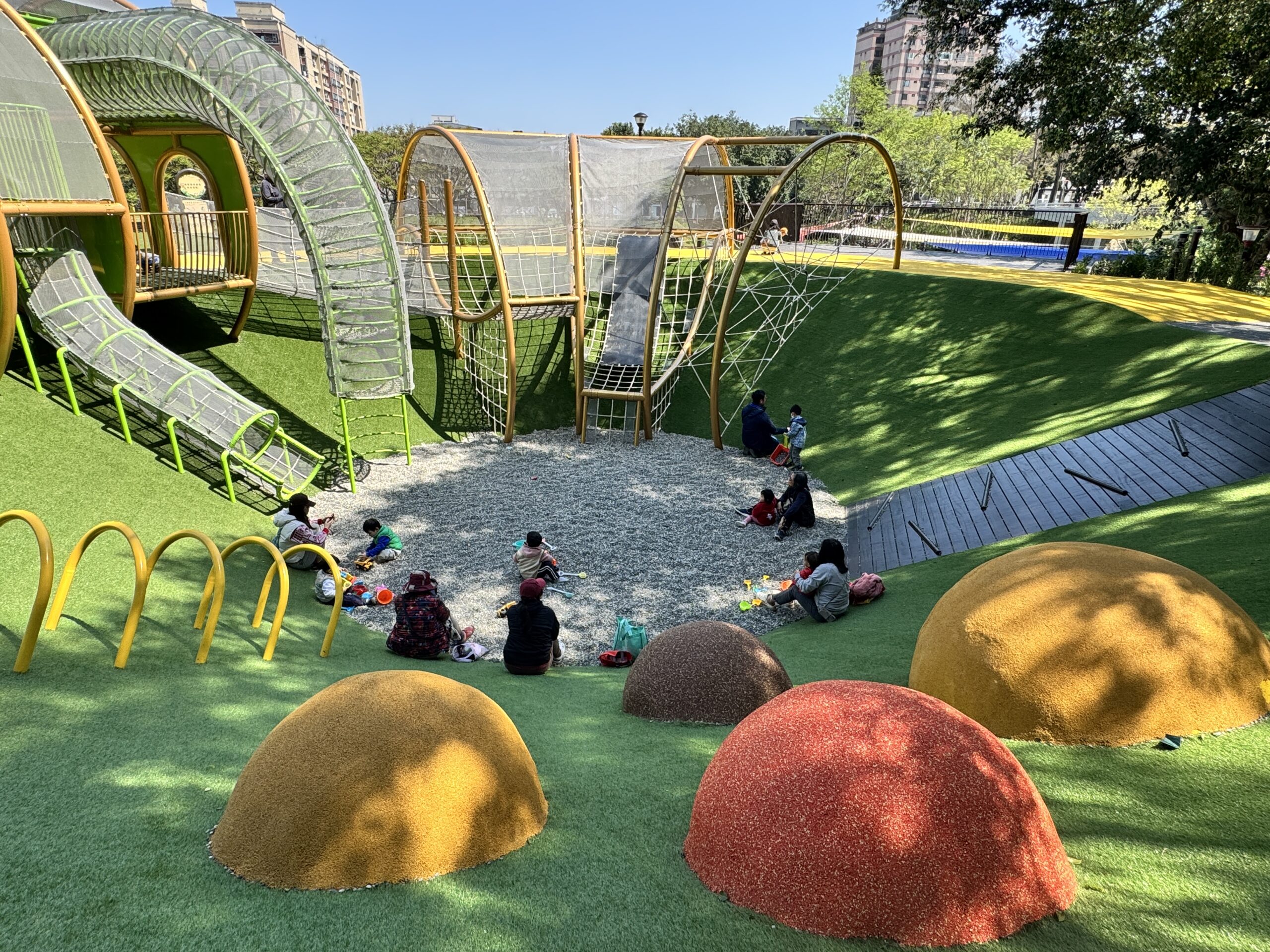 兒童節連假桃園出遊攻略！彩色海芋季、遊樂園優惠驚喜連連